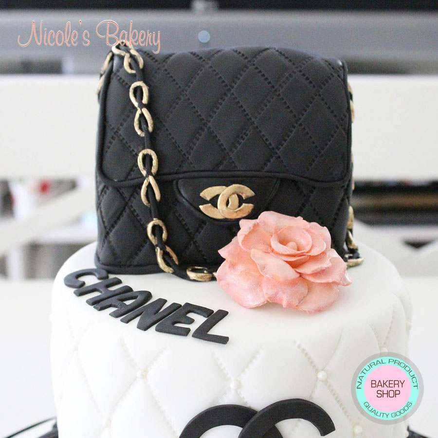 Chanel Handbag - Decorated Cake by Kasserina Cakes - CakesDecor