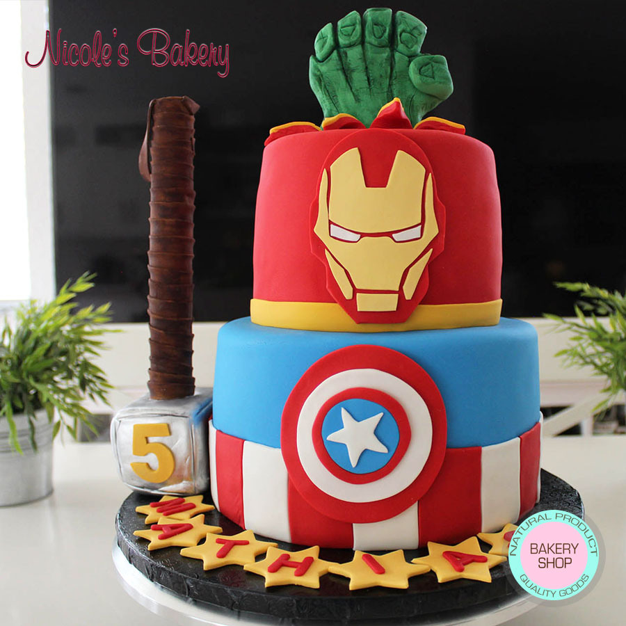 Avengers buttercream birthday cake. | Superhero birthday cake, Marvel  birthday cake, Avengers birthday cakes
